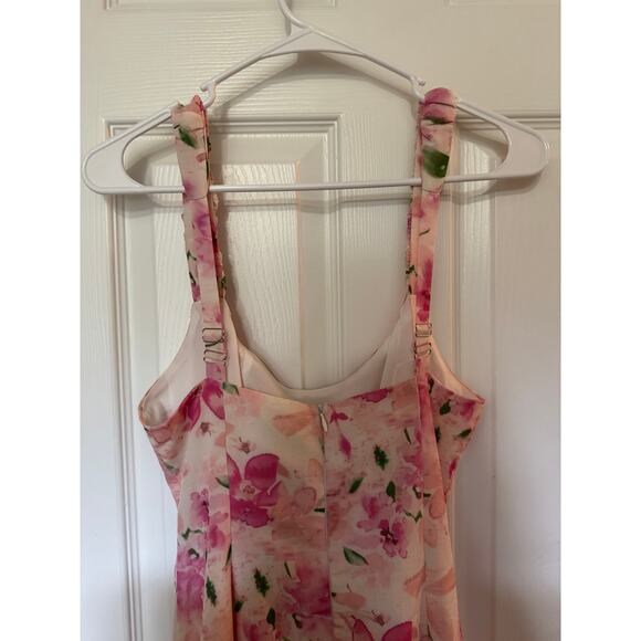 Here Comes the Sun Dress - Picture 2 of 4